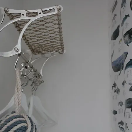 Lili Marleen 호텔 4*