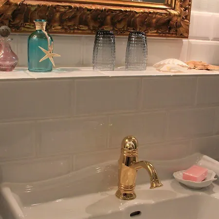 Lili Marleen Hotel Lubeck